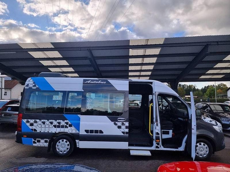 Gebraucht Mercedes Sprinter 143 PS (105 kW) 2021 Weiß Van