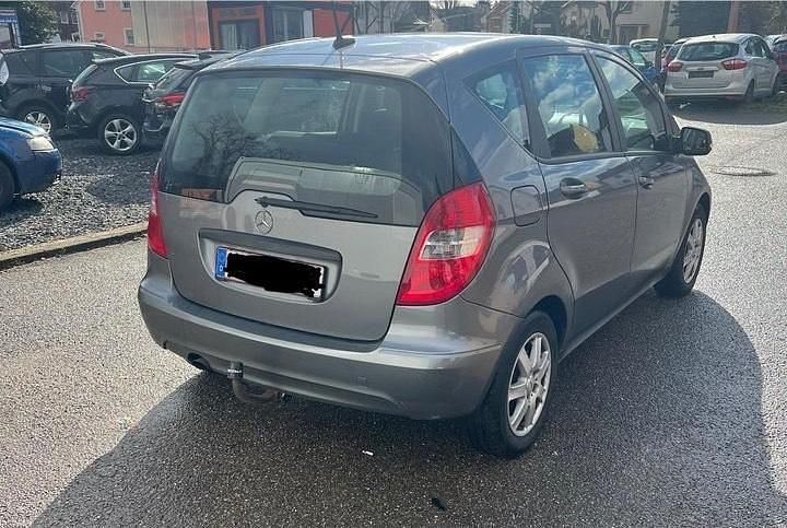 Gebraucht Mercedes A170 Classic 115 PS (84 kW) 2009 Grau Limousine