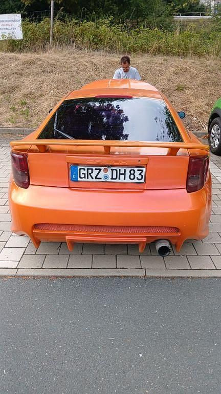 Orange Gebraucht 2000 Toyota Celica Coupé | 4.500 € (Etwas zu teuer) - Bild 1/4