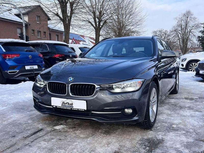 Gebraucht BMW 318 Sport Line 150 PS (110 kW) 2017 Mineralgrau Kombi
