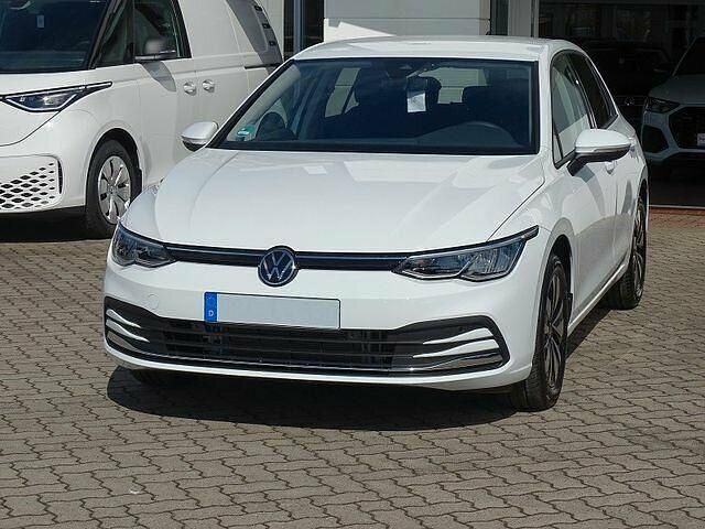 Gebraucht VW Golf VIII Move 110 PS (80 kW) 2024 Pure white Limousine