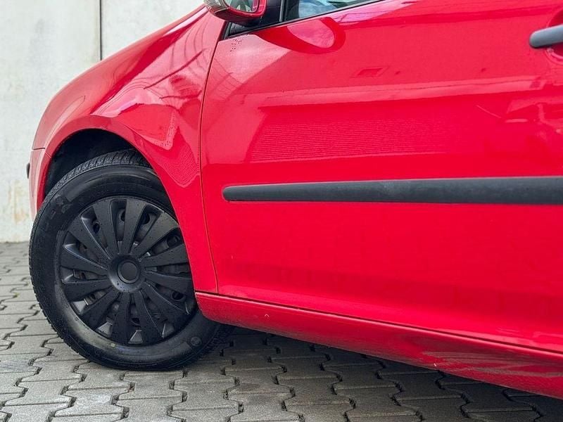 Gebraucht VW Golf IV Trendline 116 PS (85 kW) 2005 Rot Limousine