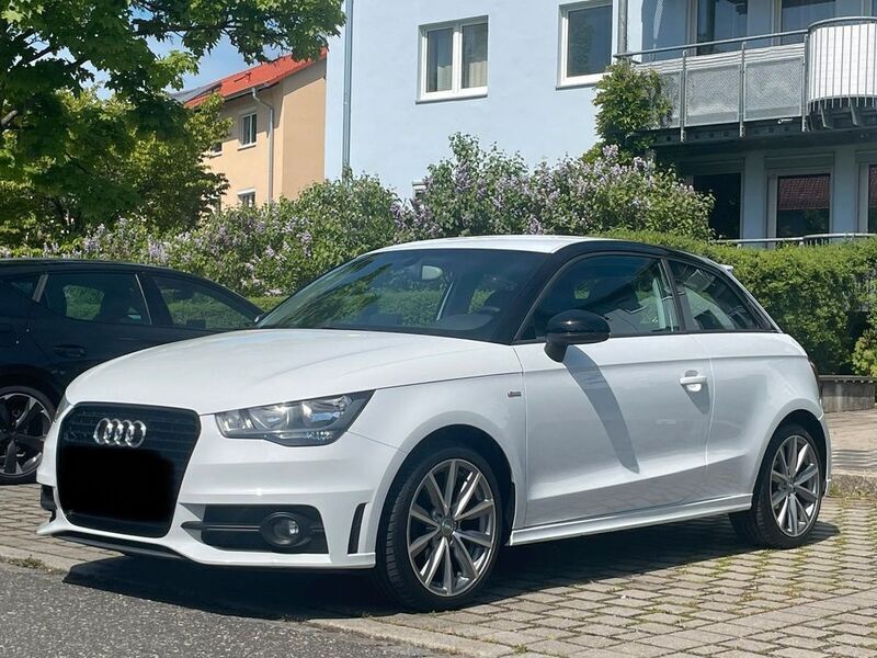 Weiß Gebraucht 2013 Audi A1 S-Line Kleinwagen | 7.500 € (Guter Preis) - Bild 1/4
