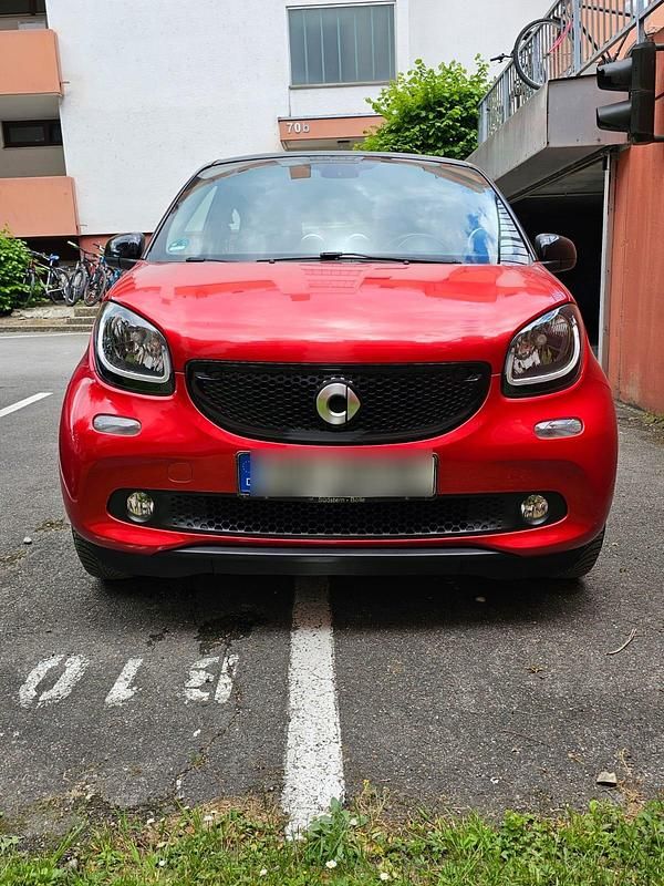 Rot Gebraucht 2016 Smart ForTwo Coupé Kleinwagen | 9.500 € (Fairer Preis) - Bild 1/4