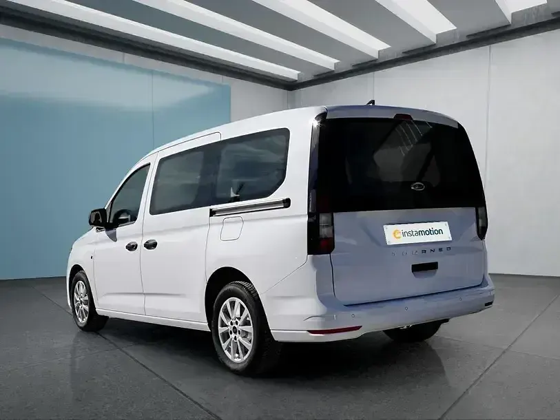 Gebraucht Ford Tourneo Connect 116 PS (85 kW) 2025 Weiß Van / Kleinbus