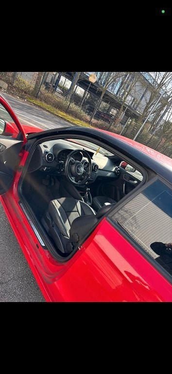 Gebraucht Audi A1 S-Line 185 PS (136 kW) 2012 Rot Kleinwagen
