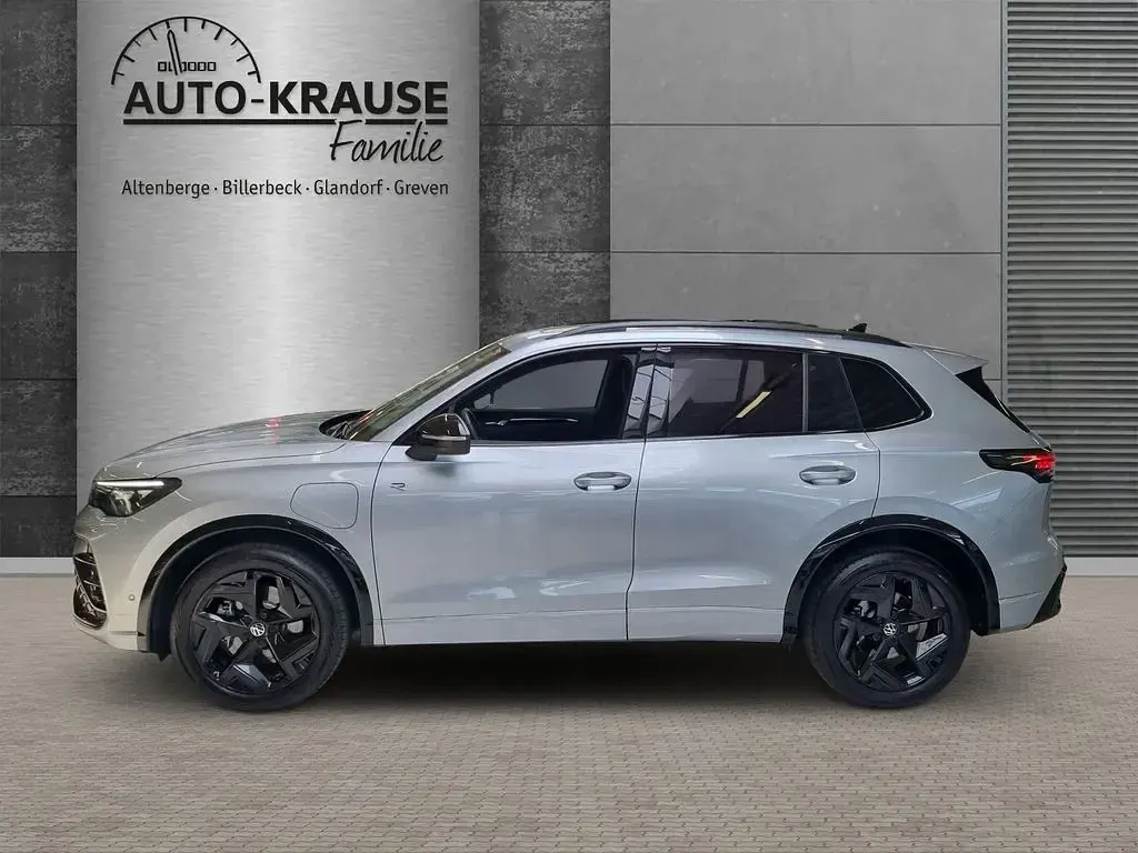 Gebraucht VW Tiguan R-line 272 PS (200 kW) 2025 Rot SUV