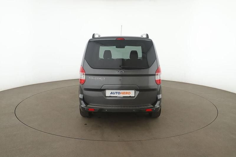 Gebraucht Ford Tourneo Courier Titanium 2019 Grau Van / Kleinbus