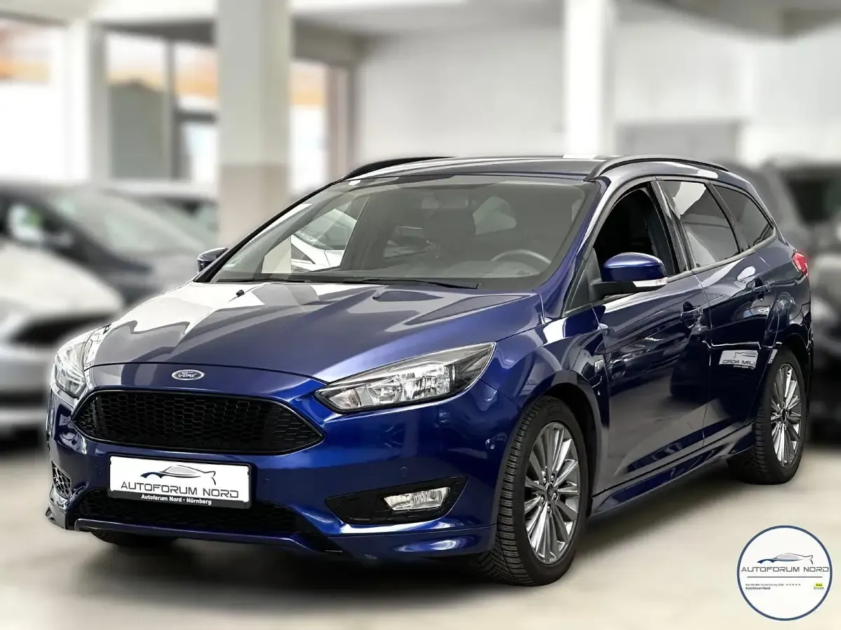 Gebraucht Ford Focus ST-Line 140 PS (102 kW) 2018 Blau Kombi