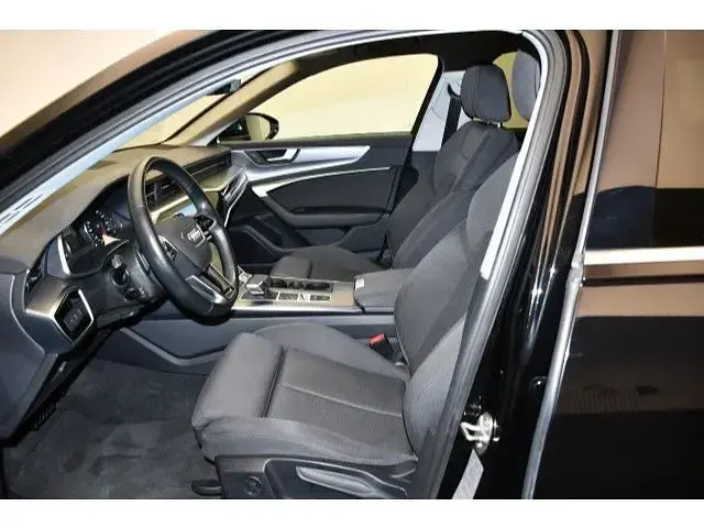 Gebraucht Audi A6 Sport 204 PS (150 kW) 2022 Brillantschwarz Kombi