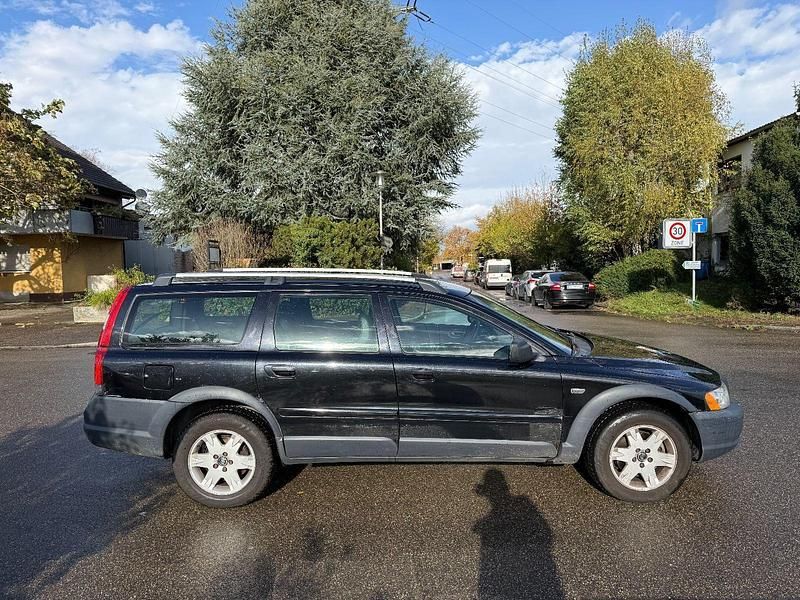 Gebraucht Volvo XC70 Summum 163 PS (119 kW) 2004 Schwarz Kombi