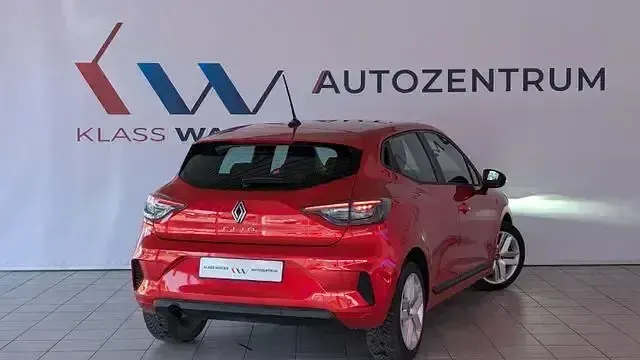 Gebraucht Renault Clio V Evolution 91 PS (66 kW) 2024 Rot Limousine