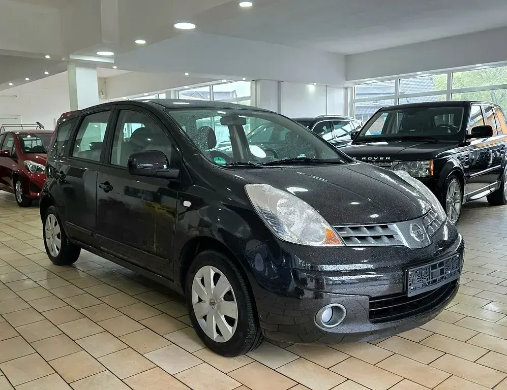 Usata Nissan Note Acenta 110 CV (80 kW) 2008 Nero Utilitaria