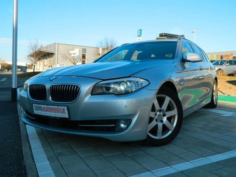 Silber Gebraucht 2012 BMW 525 Kombi | 6.800 € (Superpreis) - Bild 1/4