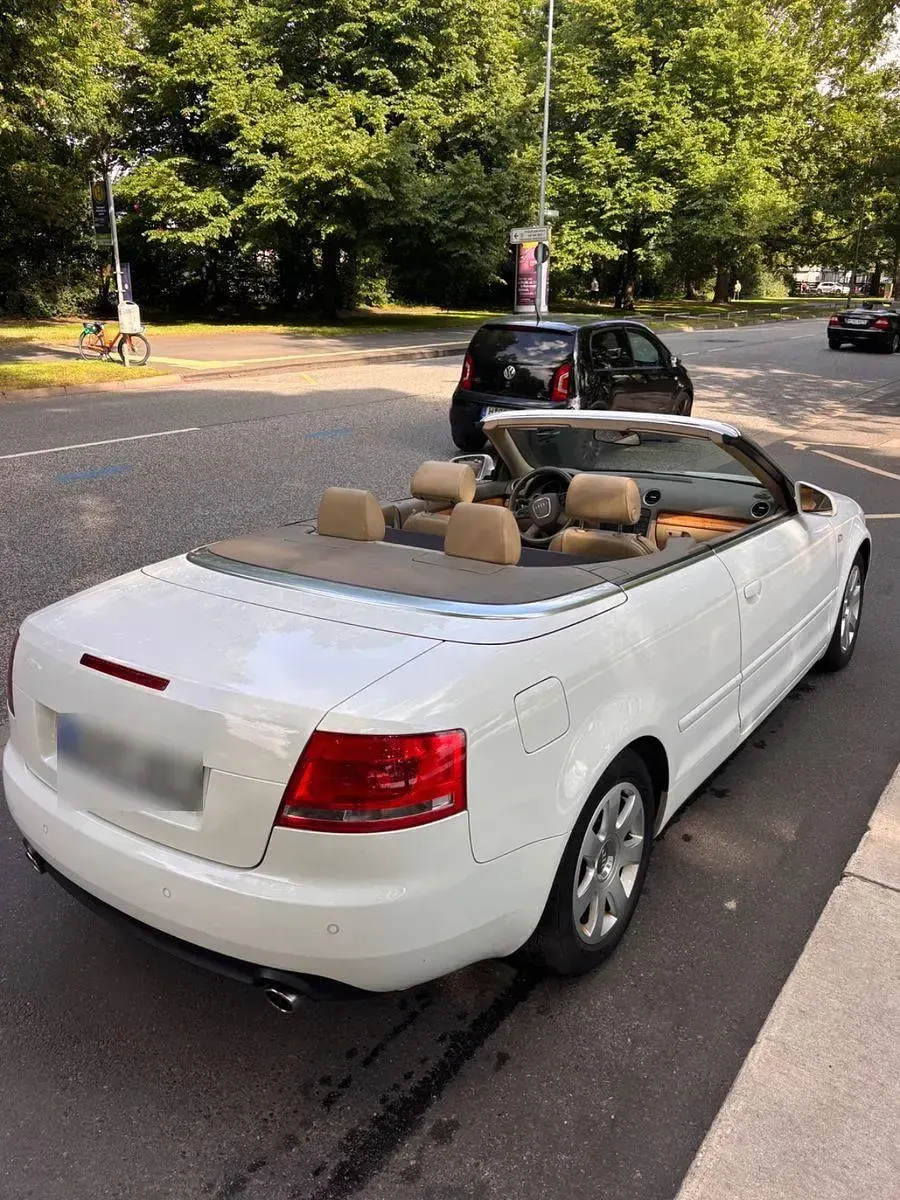 Gebraucht Audi A4 Cabriolet Performance 163 PS (119 kW) 2007 Weiß Cabrio