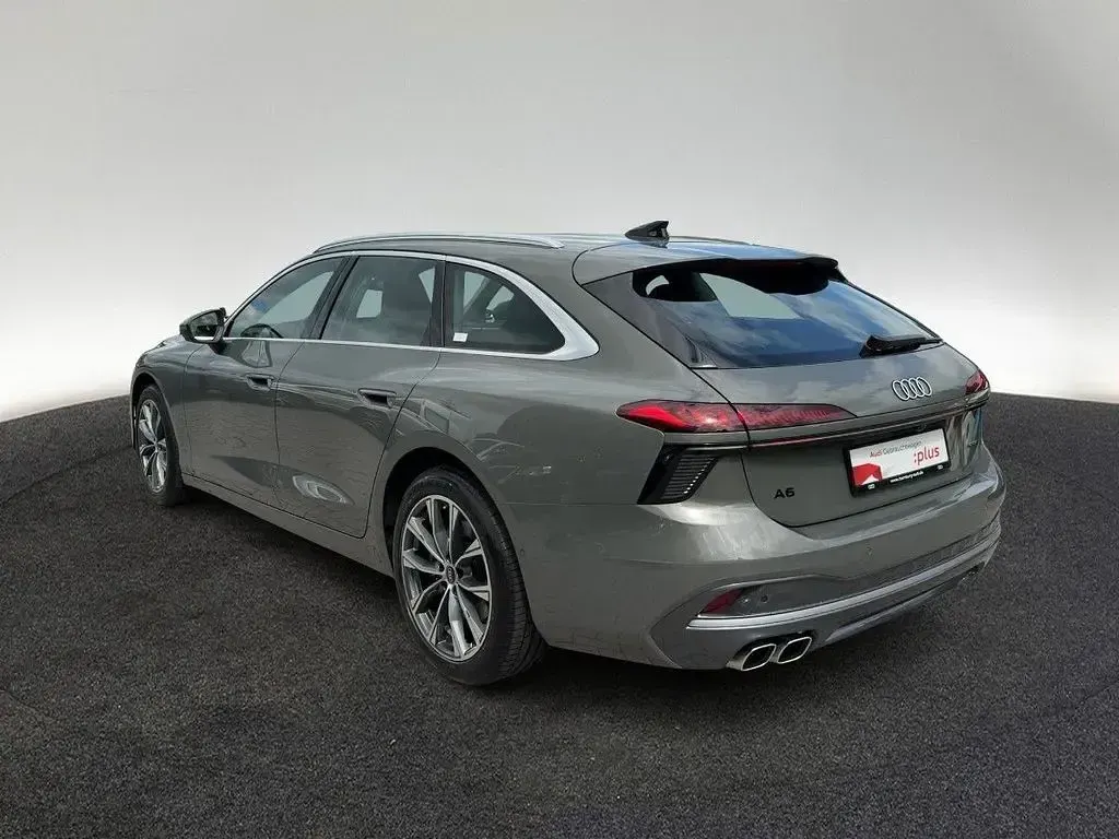 Gebraucht Audi A6 Sport 204 PS (150 kW) 2026 Grau Kombi