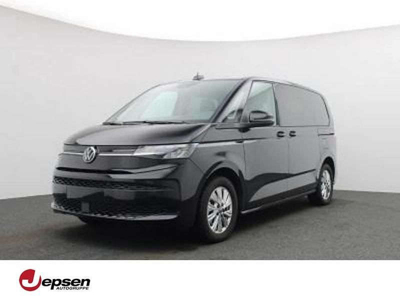 Second-hand VW Multivan Life 150 CP (110 kW) 2024 Monovolum