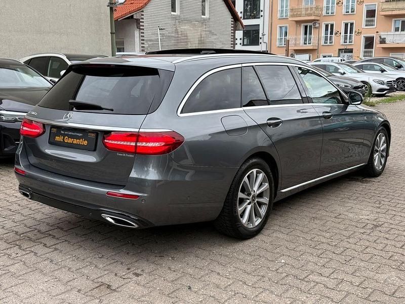Gebraucht Mercedes E200 160 PS (117 kW) 2019 Grau Kombi