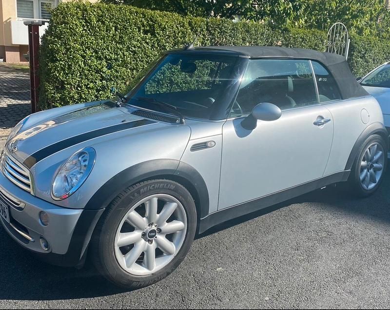 Gebraucht Mini Cooper Cabriolet 116 PS (85 kW) 2007 Silber Cabrio