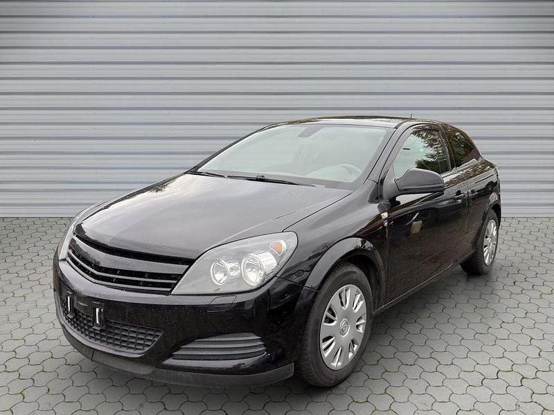 Schwarz Gebraucht 2010 Opel Astra GTC Edition Limousine | 1.990 € (Guter Preis) - Bild 1/4