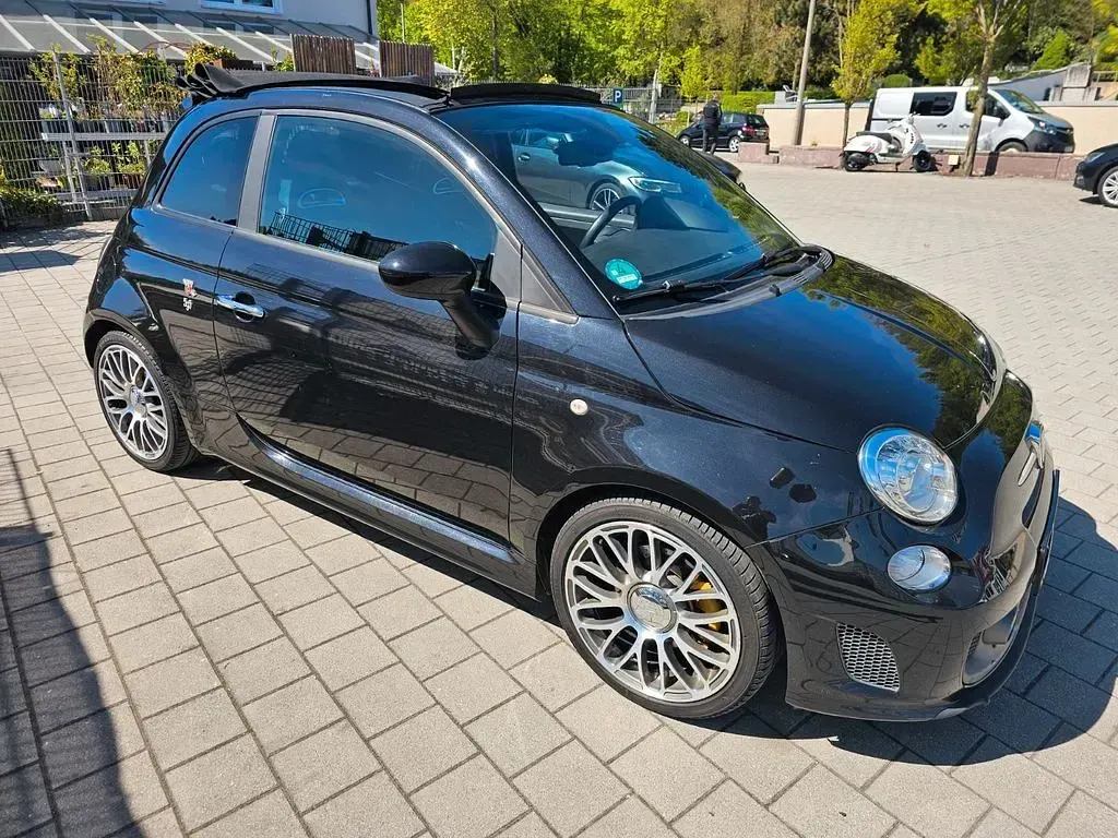 Gebraucht Abarth 595C Turismo 160 PS (117 kW) 2015 Schwarz Cabrio