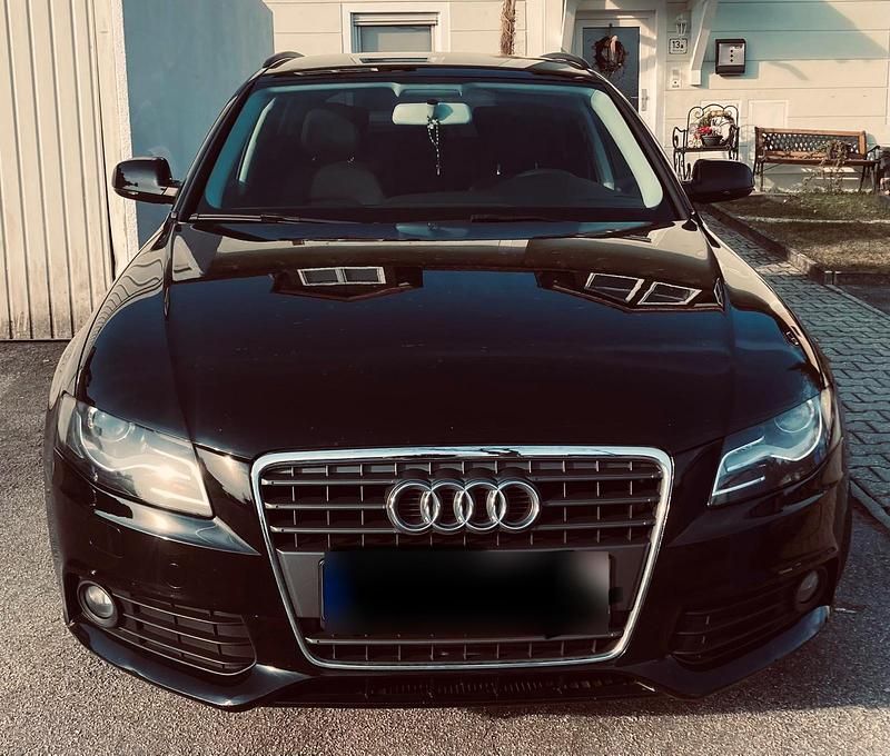 Używany Audi A4 120 KM (88 kW) 2010 Czarny Kombi