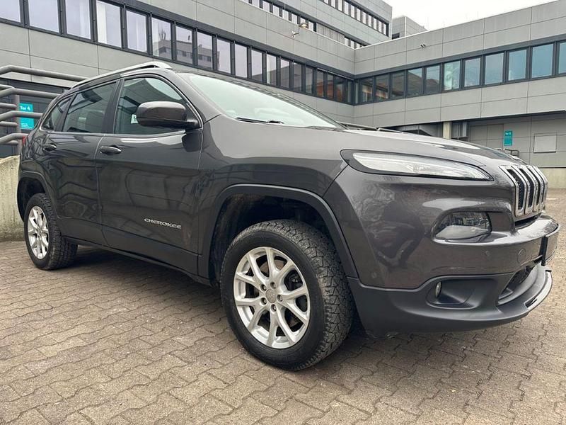 Gebraucht Jeep Cherokee 140 PS (102 kW) 2015 Grau SUV
