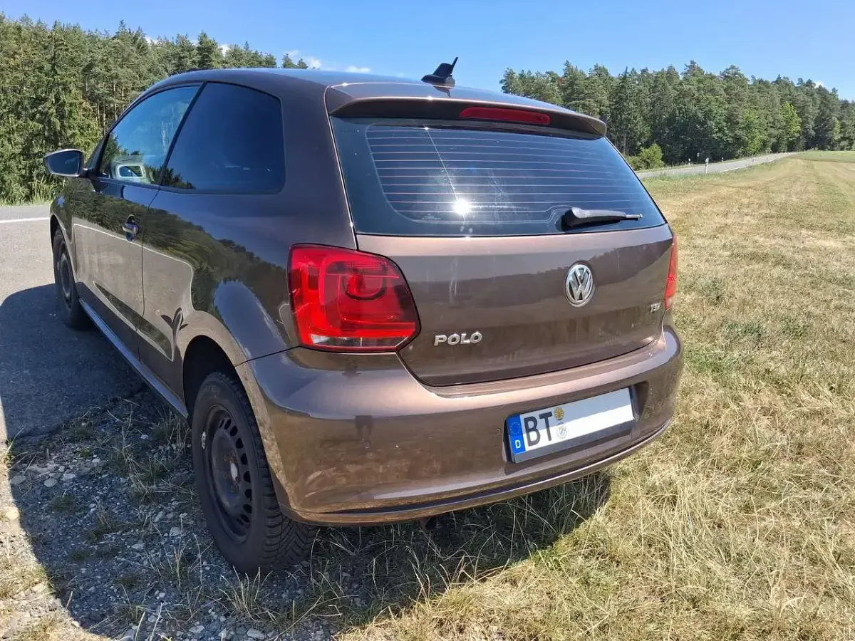 Gebraucht VW Polo Highline 105 PS (77 kW) 2012 Braun Kleinwagen