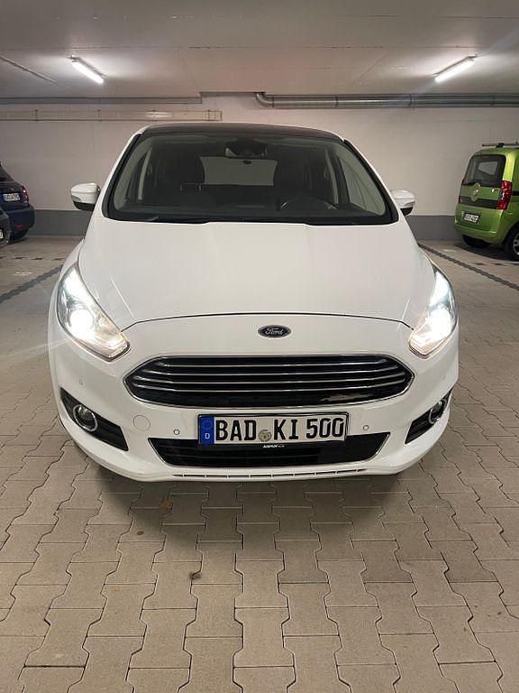 Gebraucht 2016 Ford S-MAX Titanium Van / Kleinbus | 10.000 € (Guter Preis) - Bild 1/4