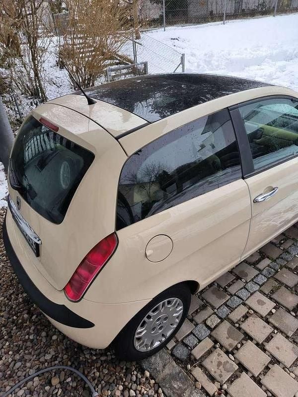 Gebraucht 2006 Lancia Ypsilon Kleinwagen | 2.300 € (Fairer Preis) - Bild 1/4