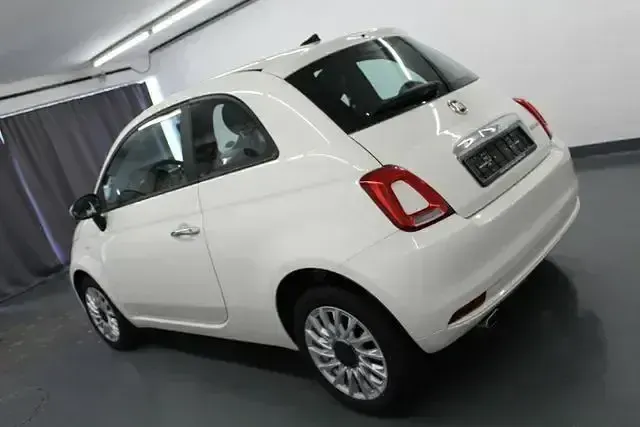 Gebraucht Fiat 500 Lounge 69 PS (50 kW) 2020 Gelato weiß Kleinwagen