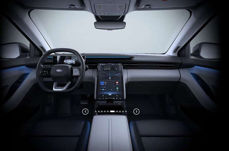 Neu Ford Explorer Premium 210 kW (286 PS) 2025 Magnetic grey SUV