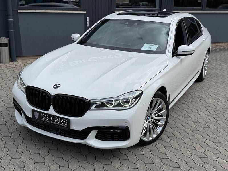 Gebraucht BMW 750L M Sport 449 PS (330 kW) 2016 Weiß Limousine