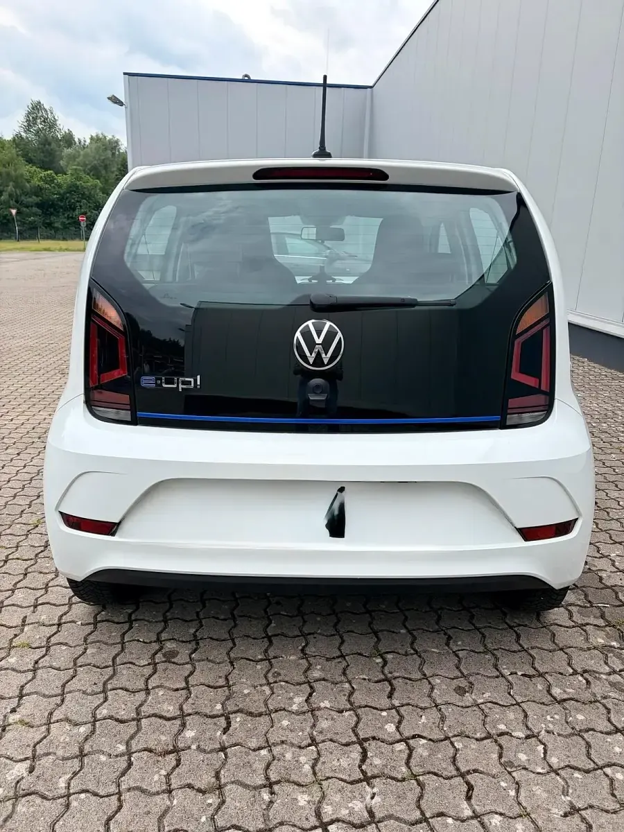 Gebraucht VW e-up! 60 kW (82 PS) 2021 Weiß Kleinwagen