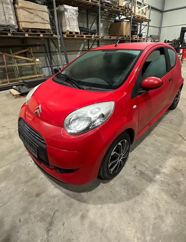 Gebraucht Citroën C1 68 PS (50 kW) 2010 Rot Kleinwagen