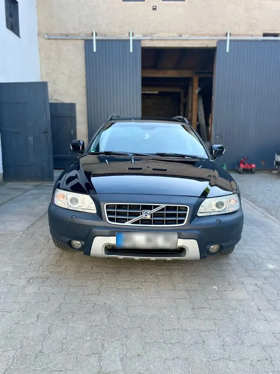 Gebraucht Volvo XC70 185 PS (136 kW) 2007 Schwarz Kombi