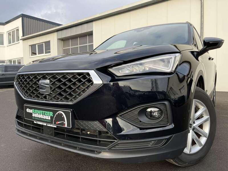 Deep schwarz Gebraucht 2023 Seat Tarraco Style SUV | 28.860 € (Superpreis) - Bild 1/4