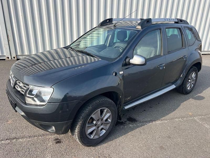 Gebraucht Dacia Duster Prestige 109 PS (80 kW) 2015 Grau SUV