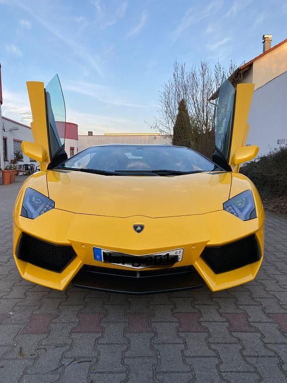 Gebraucht Lamborghini Aventador 700 PS (514 kW) 2015 Gelb Cabrio