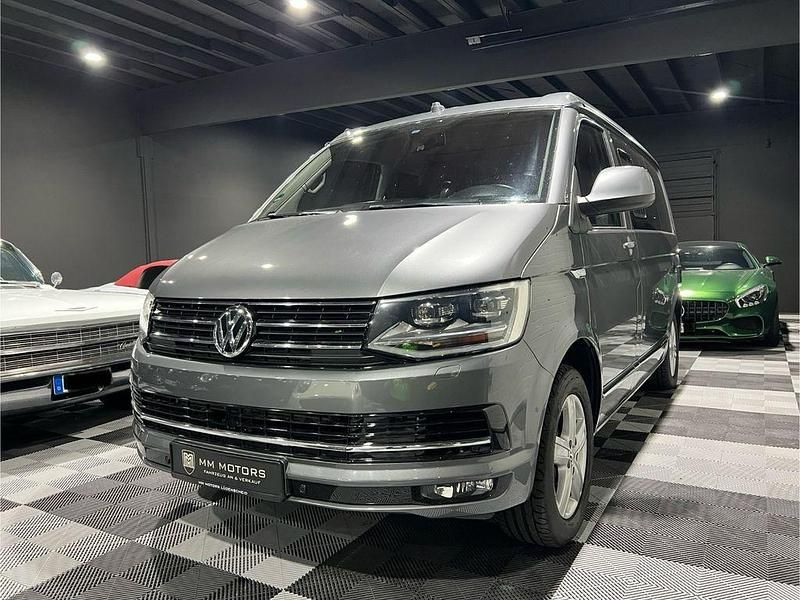 Grau Gebraucht 2015 VW T6 California Van | 38.990 € - Bild 1/4