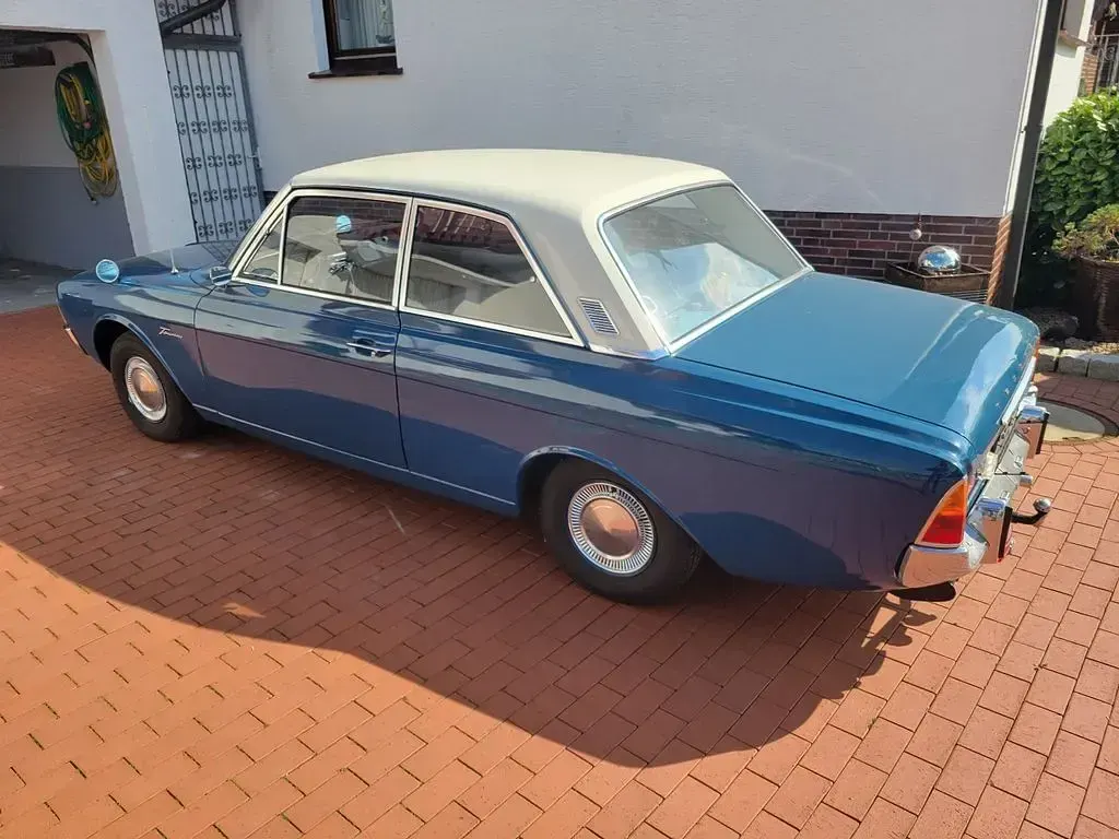 Gebraucht Ford Taunus 69 PS (50 kW) 1966 Blau Limousine