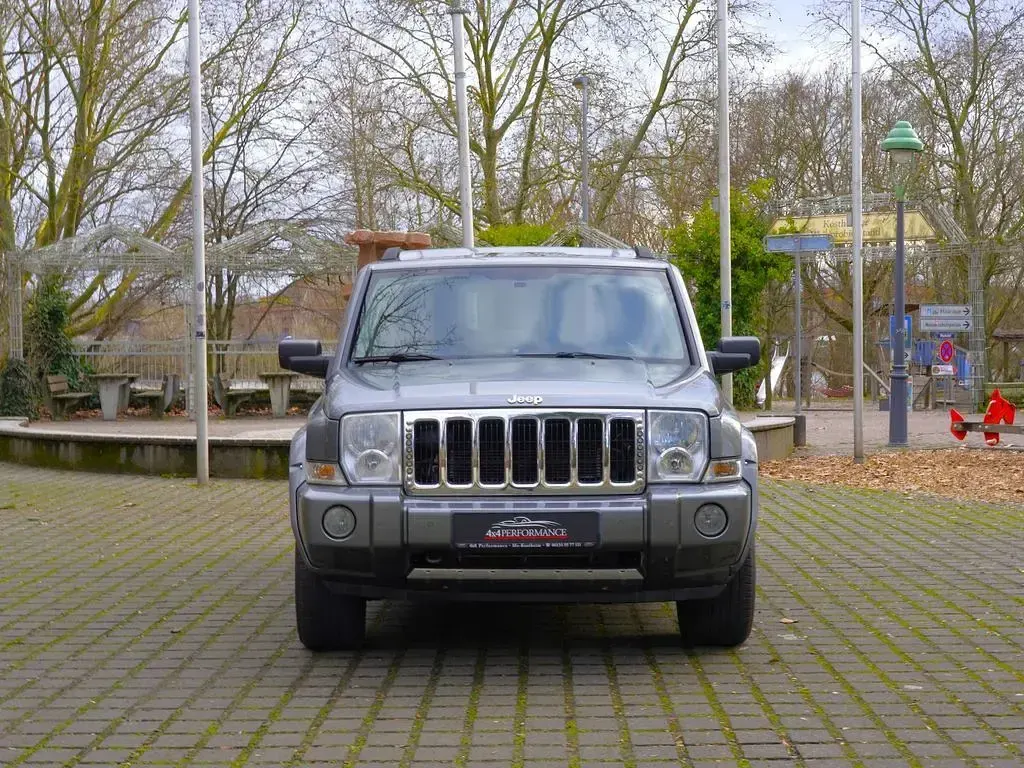 Second-hand Jeep Commander Limited 218 CP (160 kW) 2007 Gri SUV