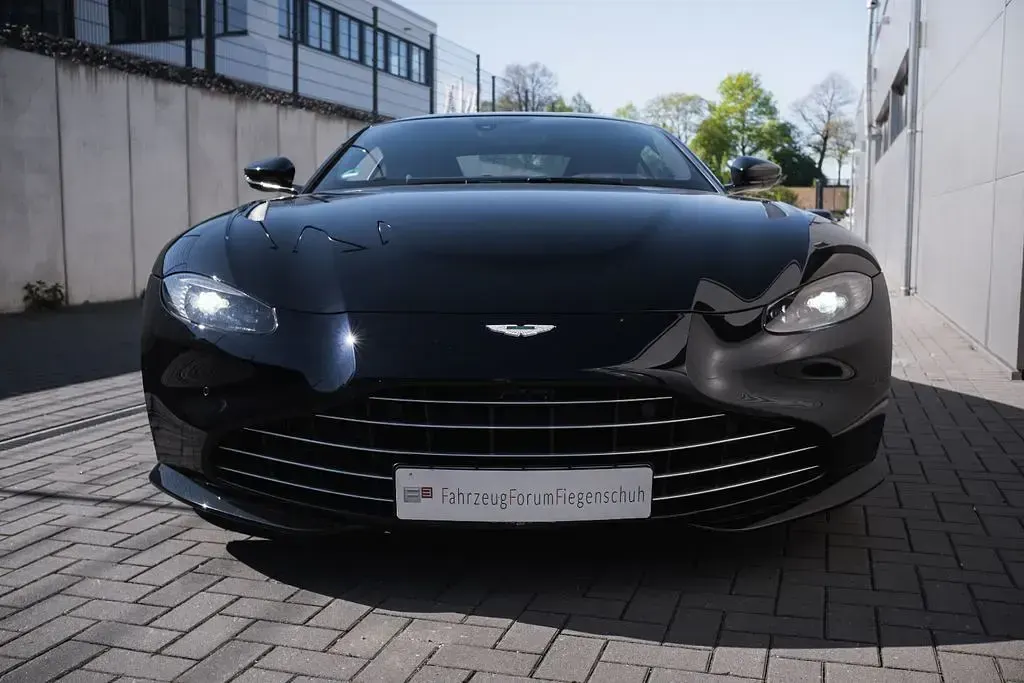 Gebraucht Aston Martin V8 Vantage 510 PS (375 kW) 2023 Schwarz