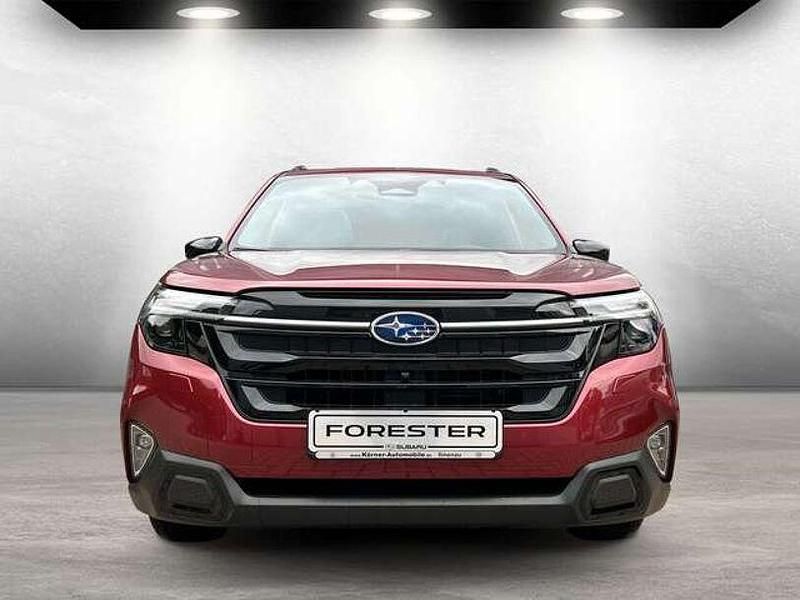 Gebraucht Subaru Forester Platinum 136 PS (100 kW) 2024 Rot SUV