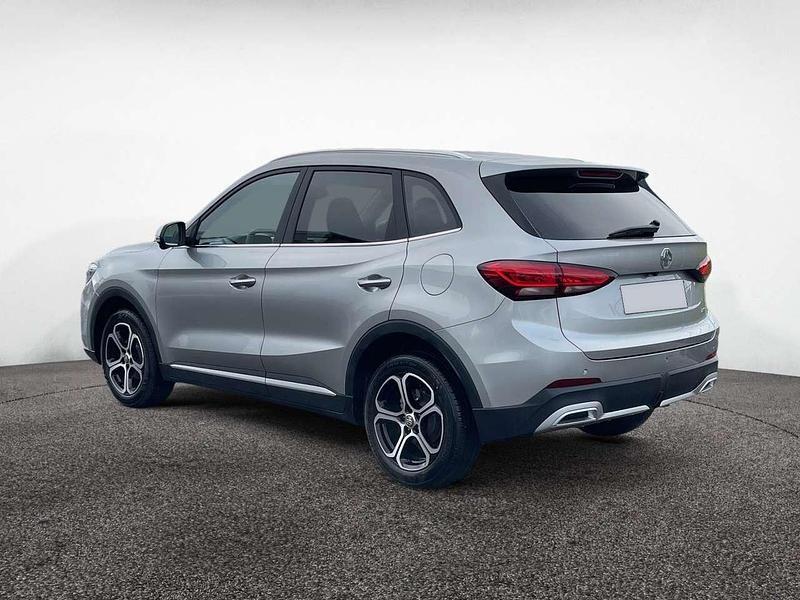 Neu MG ZS Comfort 116 PS (85 kW) 2025 Silber SUV