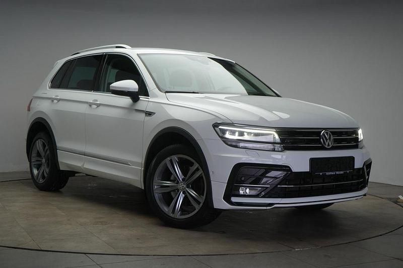 Weiß Gebraucht 2019 VW Tiguan R-line SUV | 27.400 € (Guter Preis) - Bild 1/4