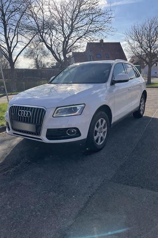 Gebraucht Audi Q5 163 PS (119 kW) 2015 Weiß SUV