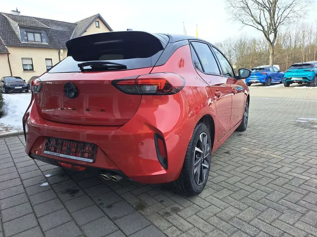 Używany Opel Corsa 131 KM (96 kW) 2024 Czerwony Hatchback