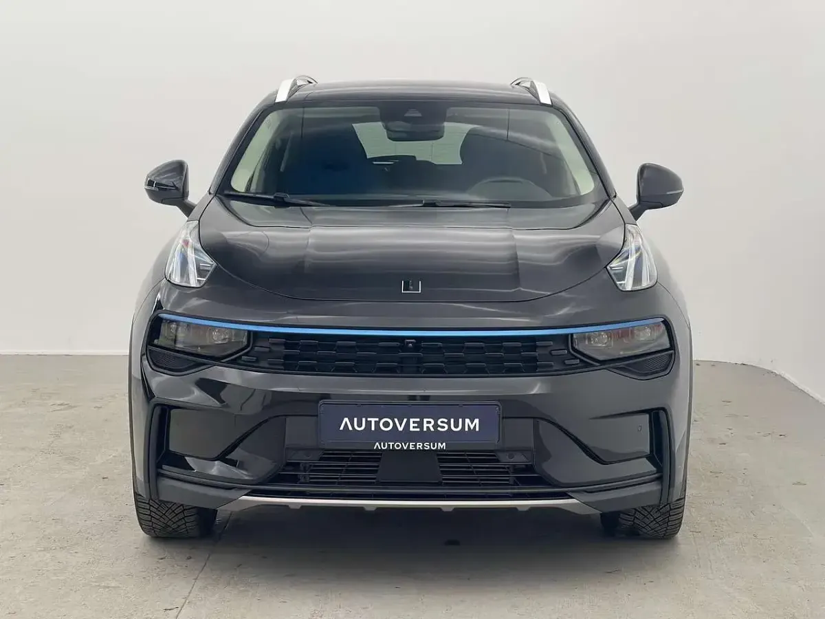 Second-hand Lynk & Co 01 261 CP (191 kW) 2022 Negru SUV