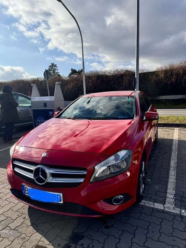 Gebraucht 2013 Mercedes A180 Limousine | 10.900 € (Fairer Preis) - Bild 1/4